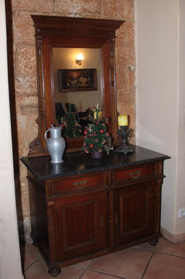 Hotel Kralovsky Dvur Hořice Kültér fotó