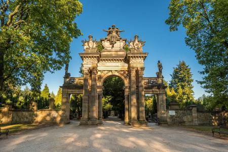 Hotel Kralovsky Dvur Hořice Kültér fotó